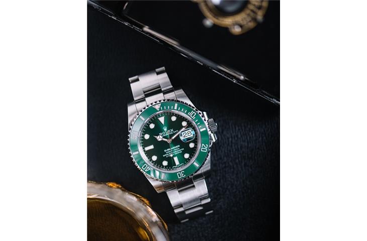 rolex submariner champagne serti dial